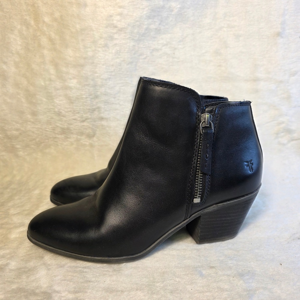 Frye Sacha Moto Shootie Black Leather Pointed Ankle Boot Women 7 Excellent